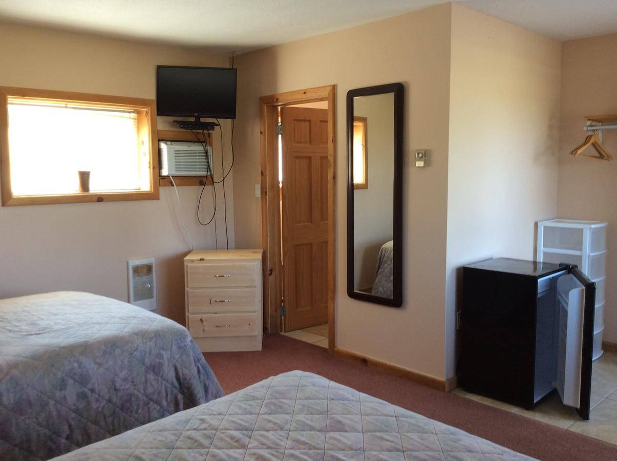 Tay Motel Waubaushene 外观 照片
