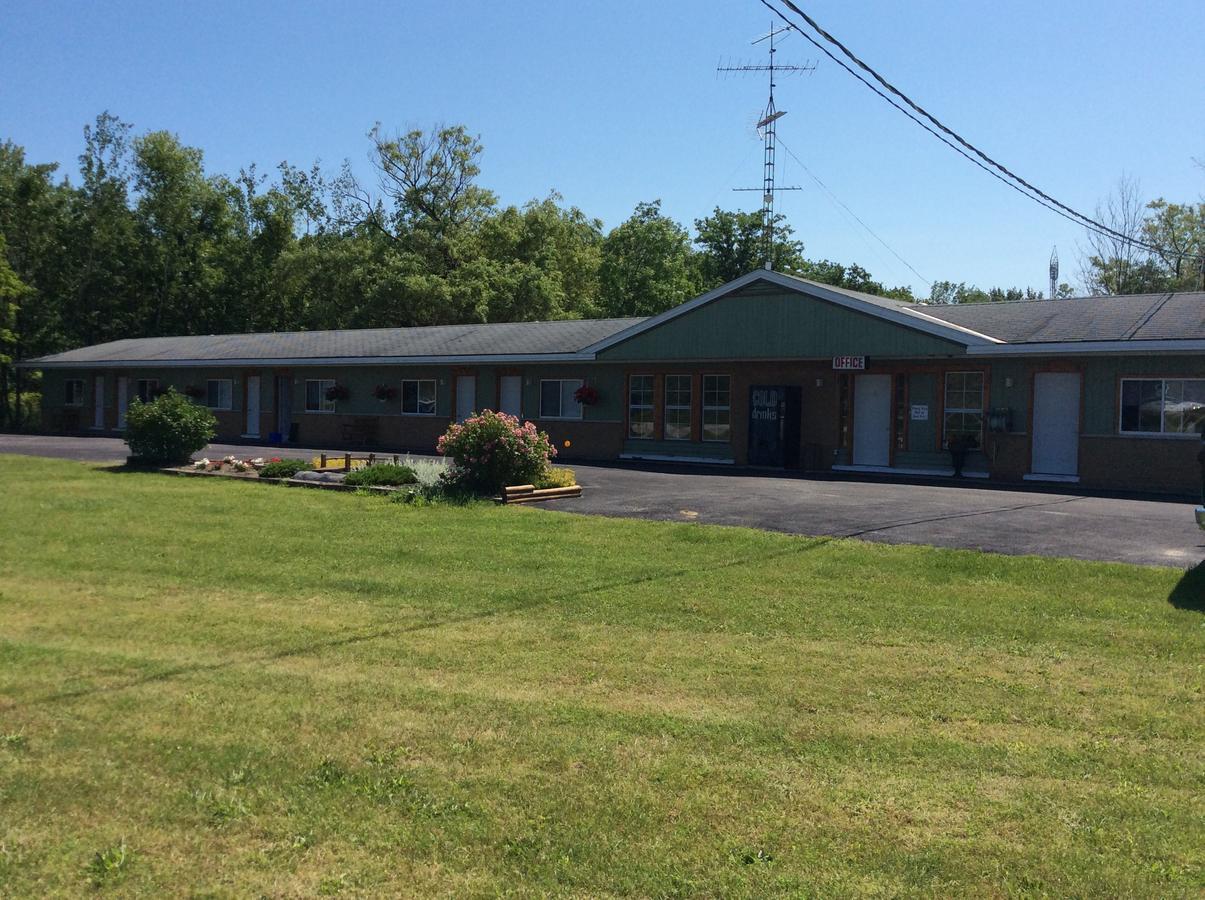 Tay Motel Waubaushene 外观 照片